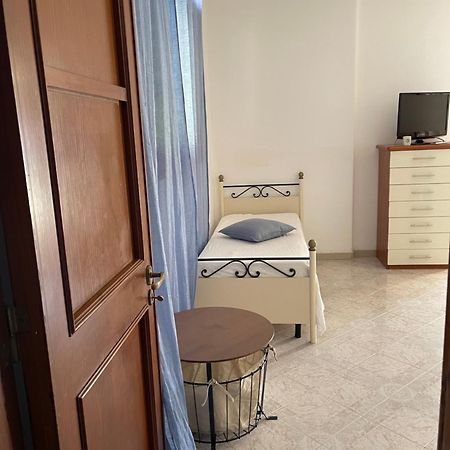 Smit House Bed & Breakfast Torre dell'Orso Ngoại thất bức ảnh