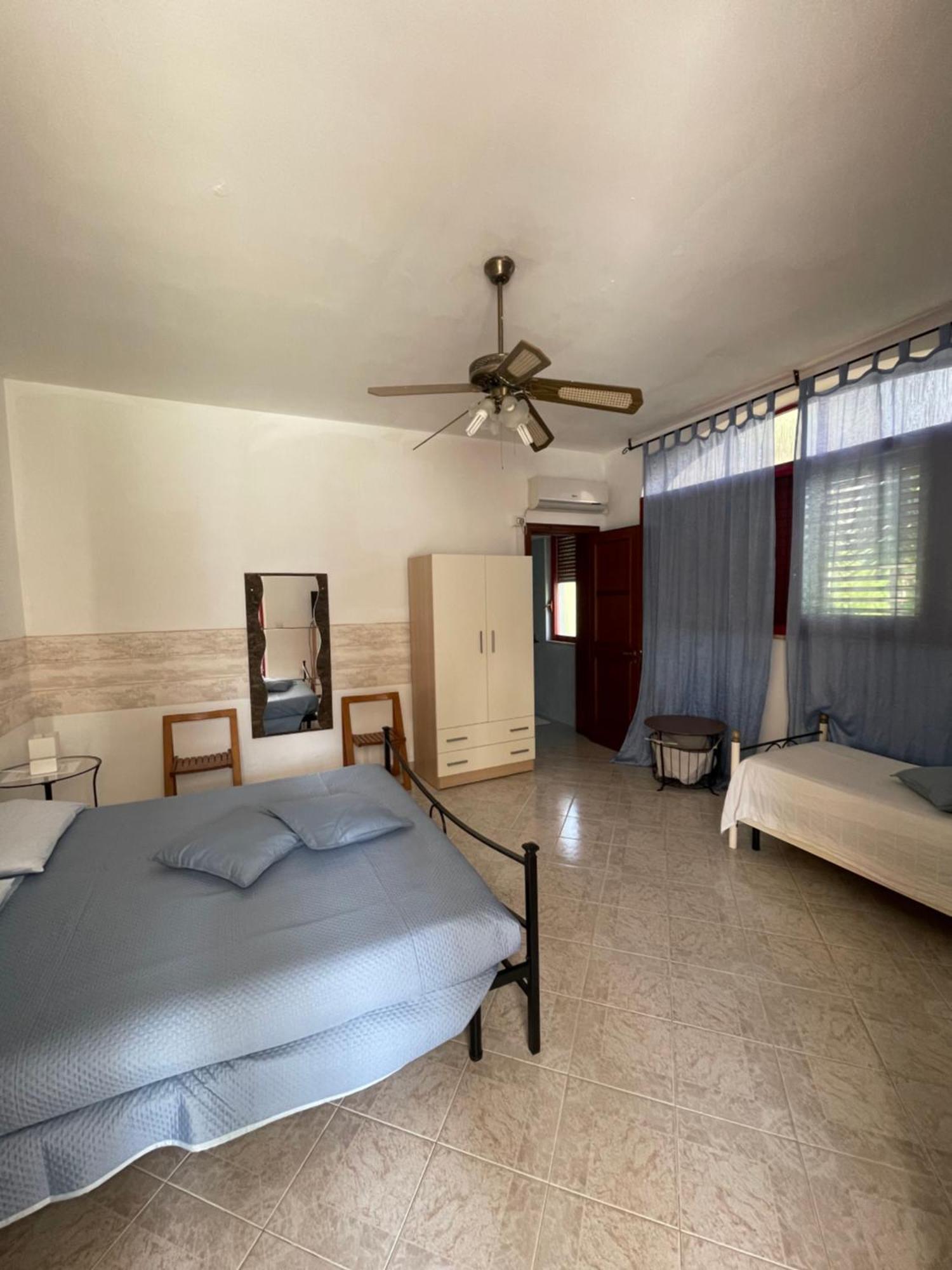 Smit House Bed & Breakfast Torre dell'Orso Ngoại thất bức ảnh